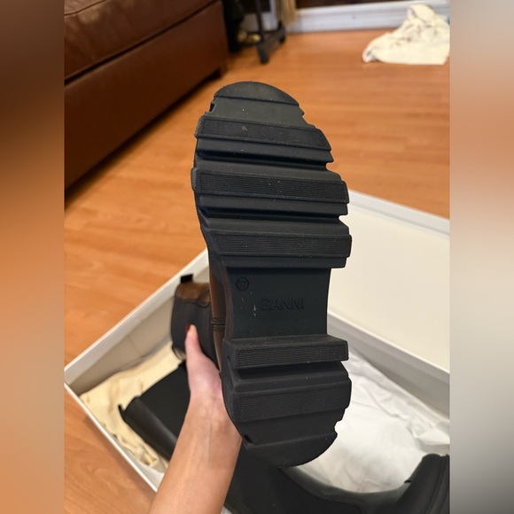 Ganni Black Cleated Tall Chelsea Boots - Picture 4 of 14